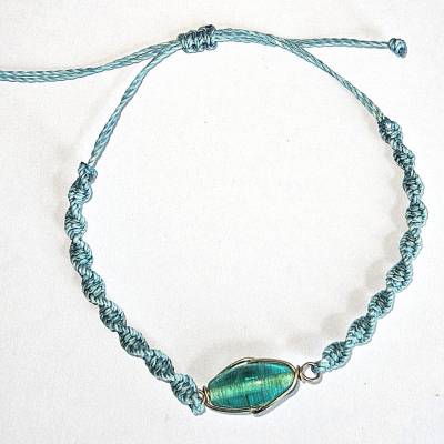 Perlenarmband im Makramee-Stil – handgeknüpft, verstellbar 16–20 cm