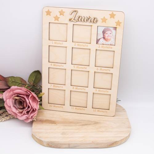 Baby-Fotorahmen aus Holz – 20 × 28 cm – Lebensjahr wählbar, mit Name