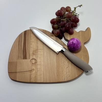 Walfisch-Vesperbrett aus Buchenholz – 25× 18cm, zweifach geölt