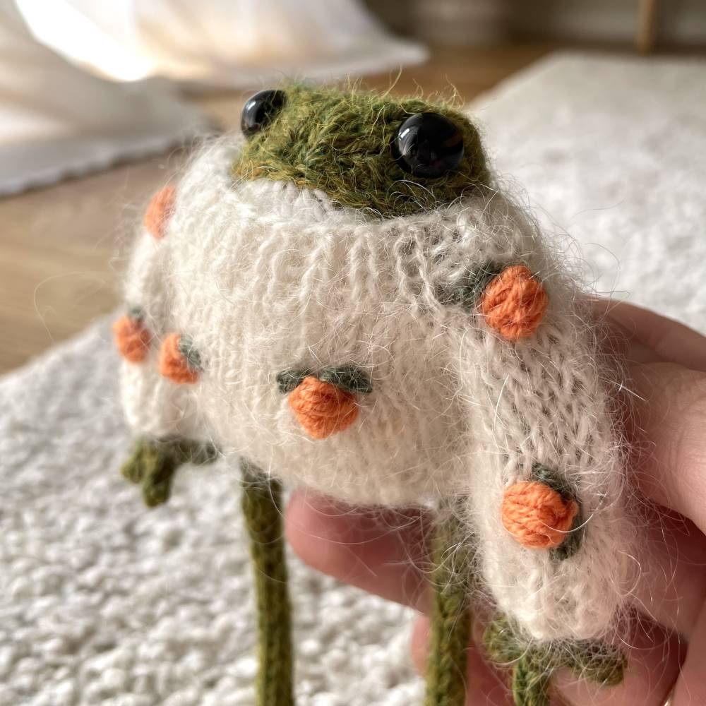 Süßer handgemachter Frosch Bild 6
