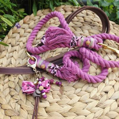 Hundeleine „Wild Berry“ aus Baumwolltau & Fettleder – handgefertigtes Unikat