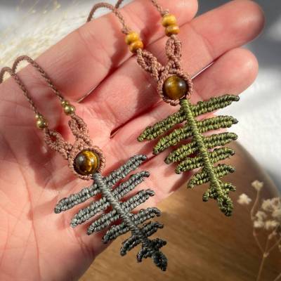 Makramee Kette Farn mit Tigerauge - Handgefertigte Halskette mit Holz- oder Messingperlen | natürlicher Boho Schmuck