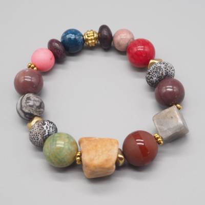 Buntes Edelsteinarmband mit vergoldeten Elementen, Damen Armband, Stretcharmband