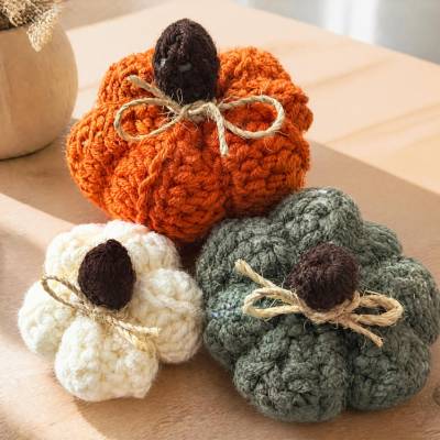 Häkelkürbisse im 3er-Set – Handgemachte Herbstdekoration