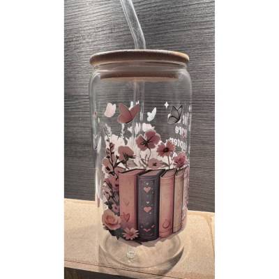 Bücherliebe Trinkglas „Just One More Chapter“ – 450 ml mit Bambusdeckel und Strohhalm