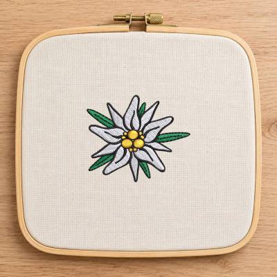 Edelweiß Stickdatei in 2 Größen | Alpenblume Stickmuster | Maschinenstickerei | 57,7 × 48,6 & 79,9 × 67,3 mm