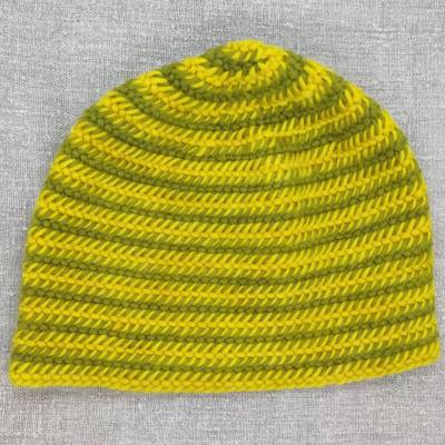 Mütze (M, ca. 56-59 cm), nadelgebunden, pflanzlich gefärbt