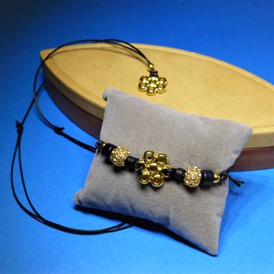 schichtes Schmuckset Blüte, gold schwarz, Halskette und Armband, mit Schiebeknoten, Metallperlen, Schmuck