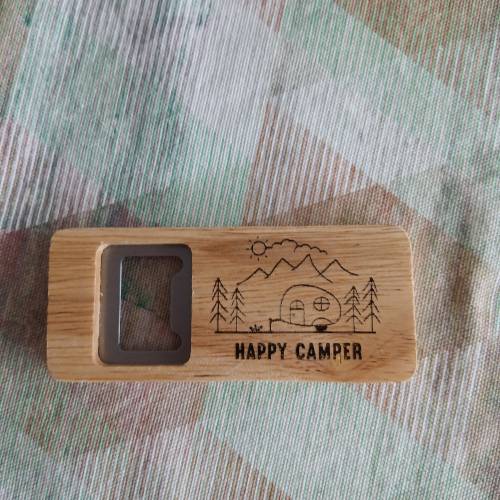 Personalisierter Flaschenöffner aus Holz mit Lasergravur, individuell, personalisiert mit Wunschtext oder Wunschlogo