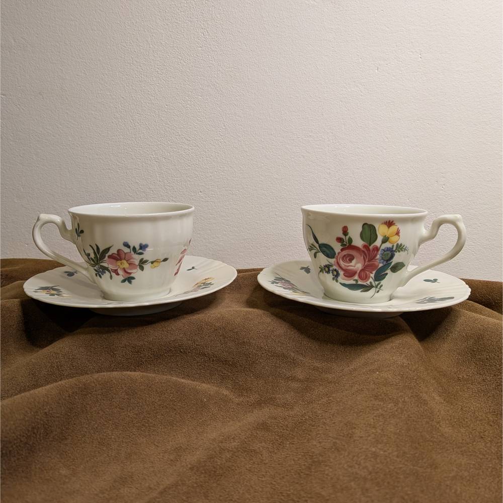 2er-Set Porzellan-Kaffeetassen Hutschenreuther „Edinburgh Margarete“ nostalgische Tasse & Untertasse Altweiß Landhaus