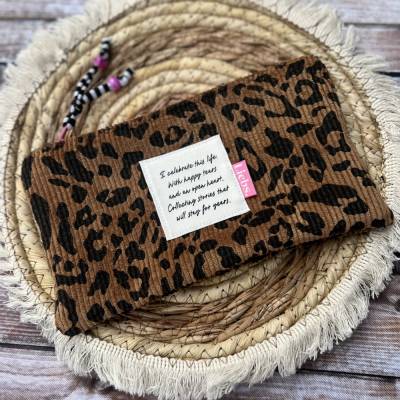 Täschchen Leo Cord mit Patch für Stifte, Kosmetik und Co.