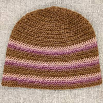 Mütze (M, ca. 56-59 cm), nadelgebunden, natürlich gefärbt