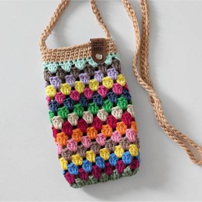 Handgemachte Handytasche „Kunterbunt“ – Dein perfekter Alltagsbegleiter