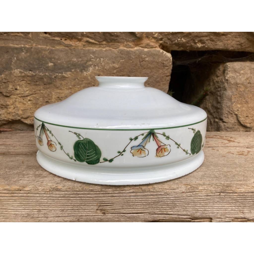 antiker Lampenschirm Opalglas Milchglas Blumenranke Wicken Jugendstil Art deco 1910
