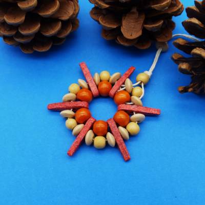 Stern, Perlenstern MIX, natur orange rot, Mix Keramik + Holz, Weihnachtsdekoration, Geschenkanhänger, Baumschmuck