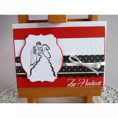 Hochzeitskarte in rot/schwarz/weiß mit Perlen