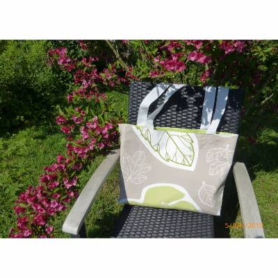 Strandtasche, Badetasche XXL Blätter, wasserdichte Innentasche aus Wachstuch, Unikat hessmade