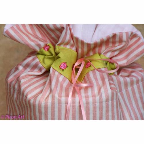 Pompadour -  rosa-weiß-gestreift