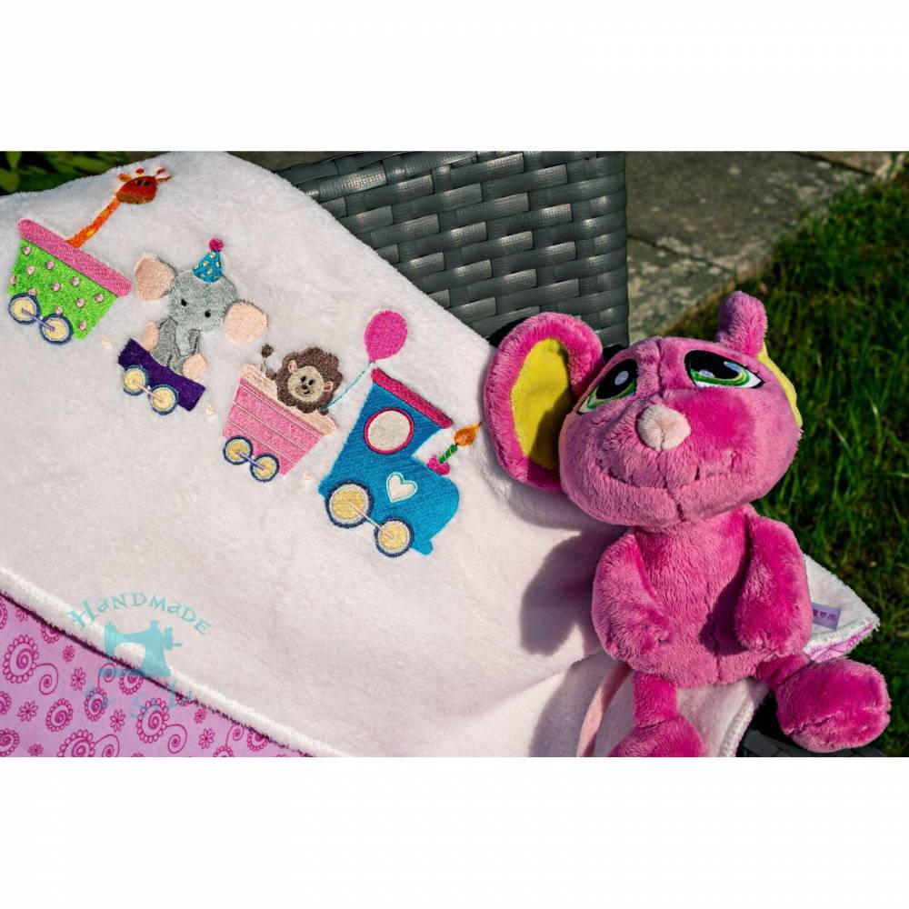 Elefantenparty Set 16x26 & 13x18 Stickdatei - Zug der Tiere - Giraffe - Elefant - Löwe - Wimpelkette Bild 4
