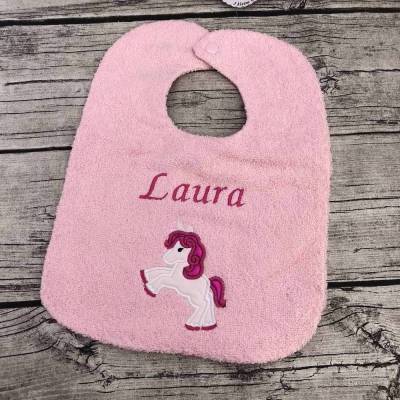 wunderschönes Baby- Lätzchen nach Wunsch mit Name & Motiv 