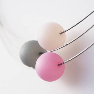 Polariskette grau rosa 