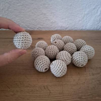 Große Häkelperle 29 mm in Wunschfarbe – Bunte Häkelkugel Handarbeit, gehäkelte Perlen