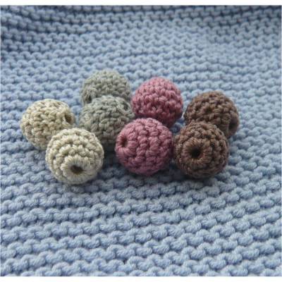 Kleine Häkelperlen 19 mm in Wunschfarbe – bunte gehäkelte Holzkugeln für DIY & Schmuck