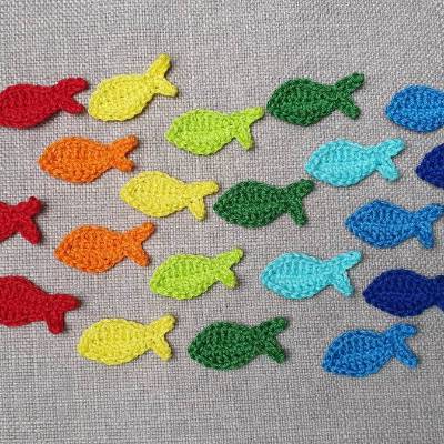 Mini Fische gehäkelt – kleine Fisch Aufnäher Deko, christlicher Fisch, Farbwahl, Konfirmation, Kommunion