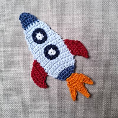 Rakete Applikation, Weltraum Häkelapplikation zum aufnähen, Weltall Flugzeug gehäkelt, Schultüte