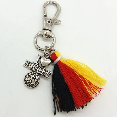Schlüsselanhänger schwarz rot gelb, "Soccer", Anhänger, Taschenbaumler, Anhänger mit