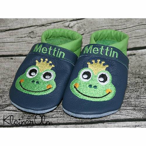 Krabbelpuschen aus Leder mit Frosch und Namen ab Gr. 18/19 - Lederpuschen