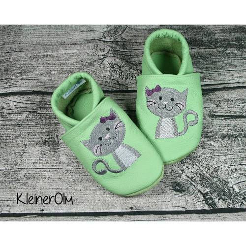 Krabbelpuschen aus Leder mit Katze und Namen ab Gr. 18/19 - Lederpuschen mit Namen