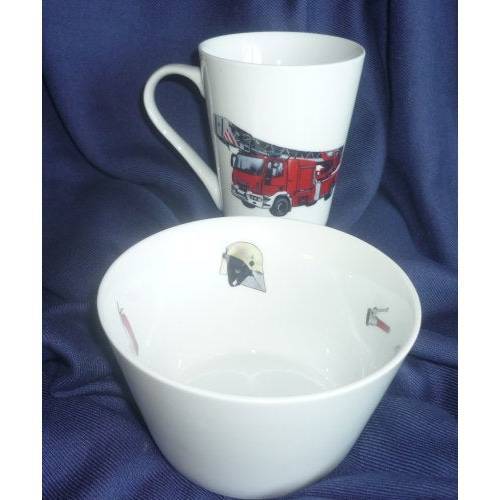 Tasse und Müslischale mit Feuerwehr