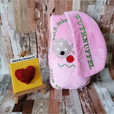 Kinderkissen mit Namen, WUTKNUFFEL© in klein, Namenskissen,Geschenkidee, Bester Freund, Boxsack, Wutkissen