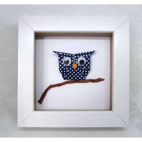 Niedliche Eule auf Ast // Minibild 10 x 10 cm zum Aufstellen oder Hängen