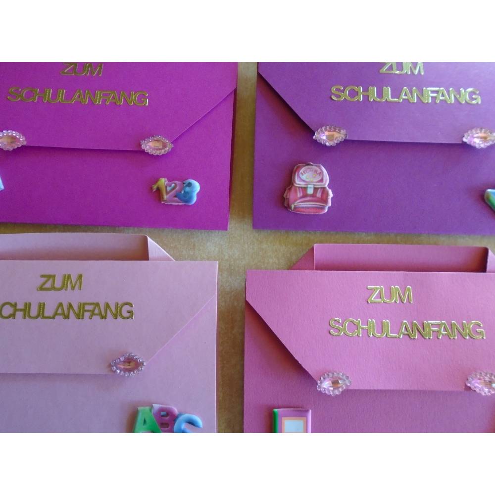 Einladungskarte Zum Schulanfang – Blumen-Hibiskus Mit Umschlag – Für Mädchen – Einschulung, Schulstart – Rosa Punkte & Schmetterling – Personalisierbar Einladungskarte Zum Schulanfang – Blumen-Hibiskus Mit Umschlag – Für Mädchen – Einschulung, Schulstart – Rosa Punkte & Schmetterling – Personalisierbar