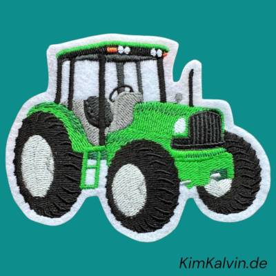 AUFNÄHER: TRAKTOR ( # 94 ) GRÜN