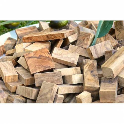 Chunks aus Olivenholz zum Räuchern oder Smoken (1,5 kg)
