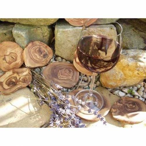 6 Untersetzer rustikal aus Olivenholz