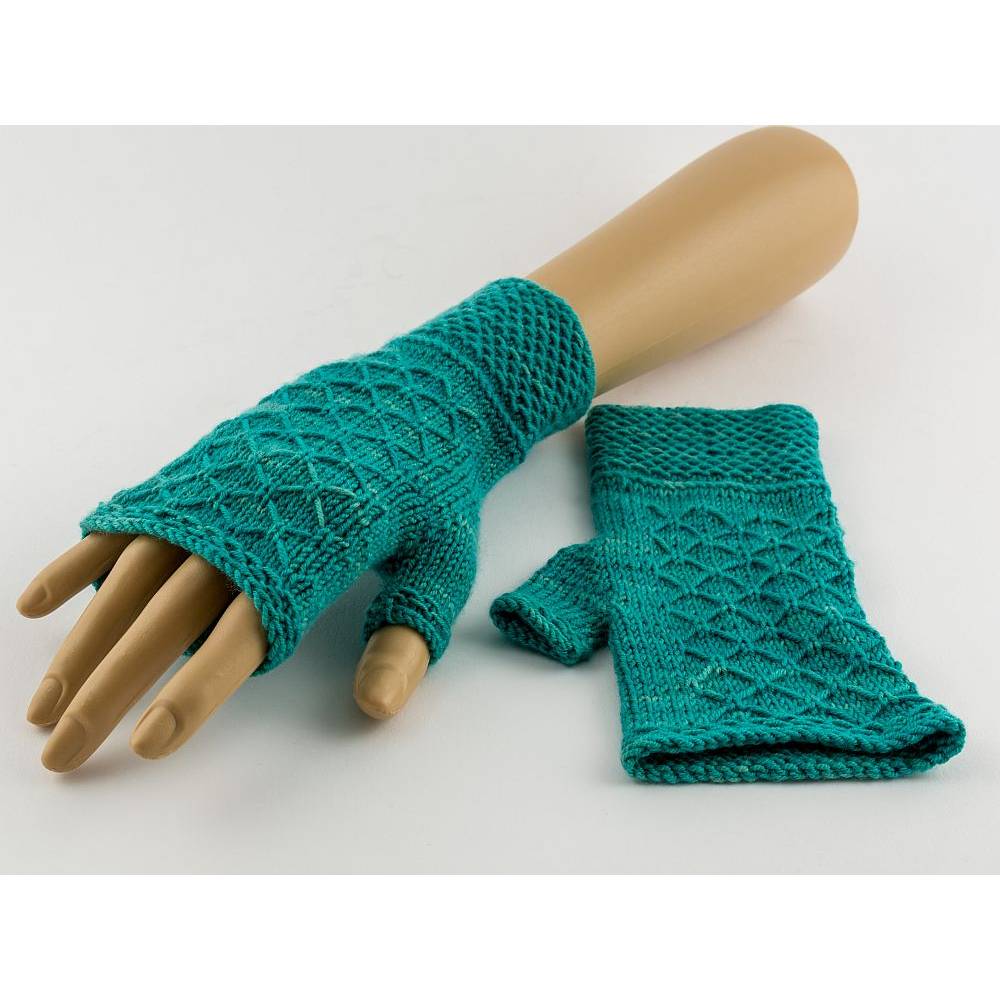 Stulpen mit Daumen, Pulswärmer "Marthe Mitts" (Strickanleitung), Armstulpen stricken Bild 6