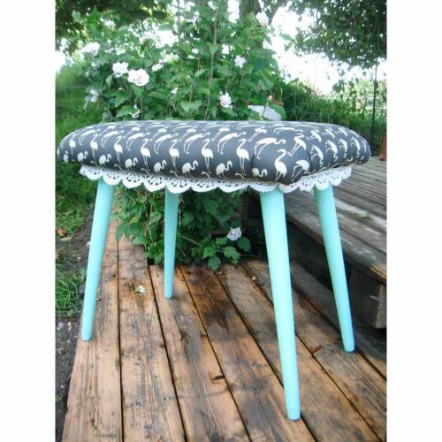 Polsterhocker 50er Jahre Flamingo Hocker shabby *Beachfront* Shabby Chic Handarbeit von pimp-factory