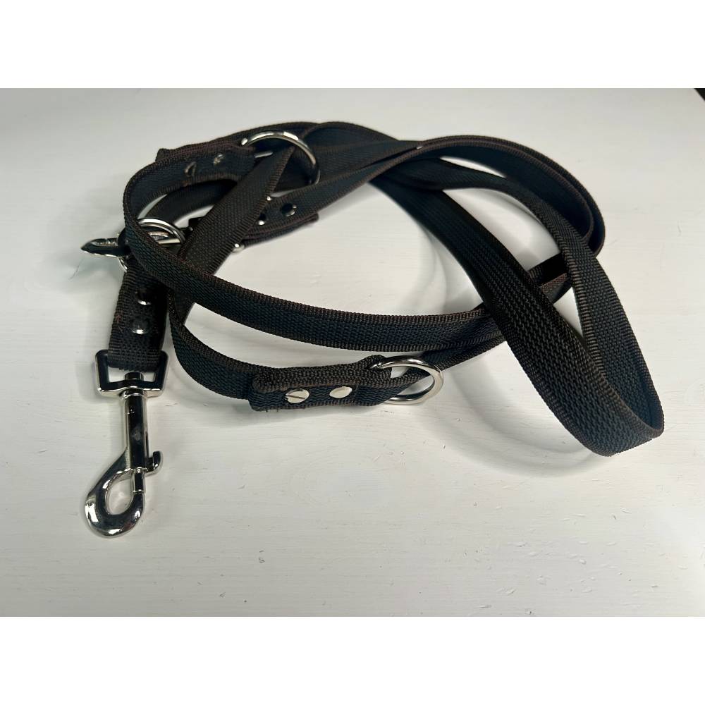 Gummierte Hundeleine - 2 Meter - 3 fach verstellbar - dunkelbraun
