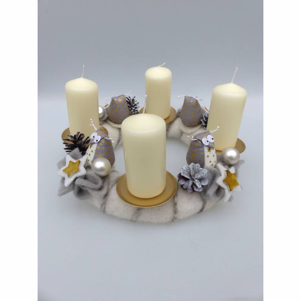 Adventskranz aus Filz mit Eulen in weiß-gold Bild 7