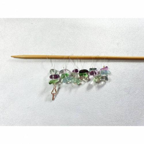 6 Maschenmarkierer mit Fluorit grün lila - Edelstein-Markierer