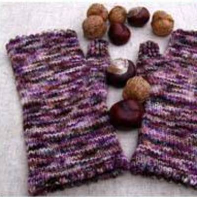 Strickanleitung Armstulpen, Anleitung für Handschuhe, Strickmuster Handstulpen Erwachsene, Handschuhe Stricken DIY, Strickmuster Armstulpen