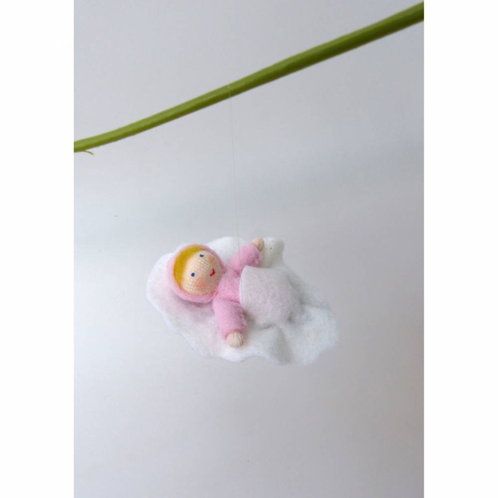Baby rosa Walnuss-Mädchen, Geschenk Geburt-Taufe, Filzpüppchen Bild 3