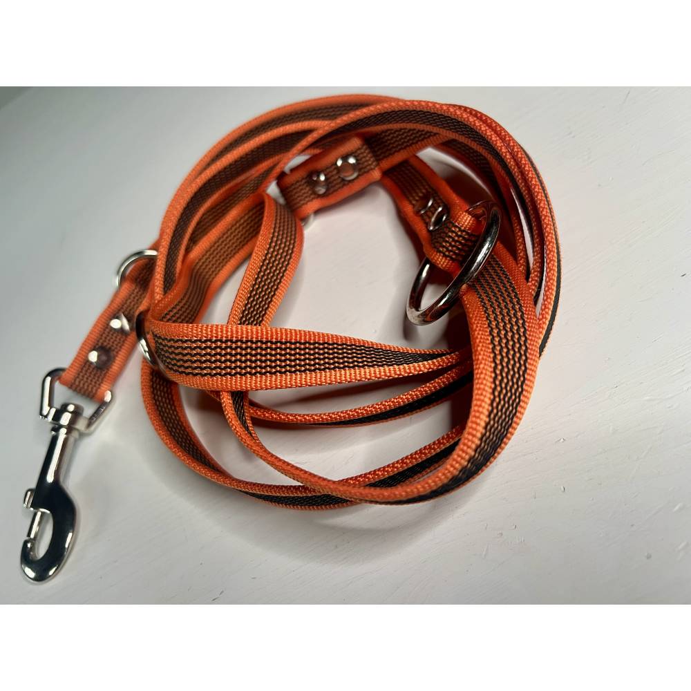 Gummierte Hundeleine - 2 Meter - 3 fach verstellbar - orange