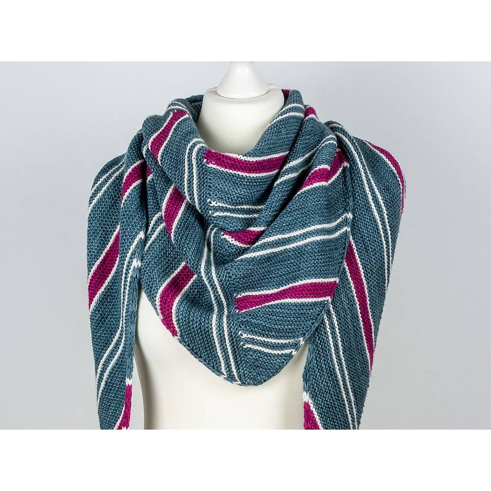 Strickanleitung Dreieckstuch mit Streifen Drifting Lines Bild 4