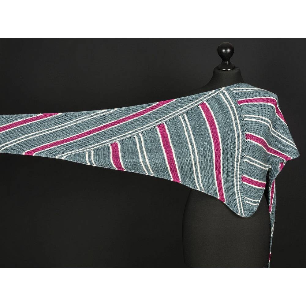 Strickanleitung Dreieckstuch mit Streifen Drifting Lines Bild 9