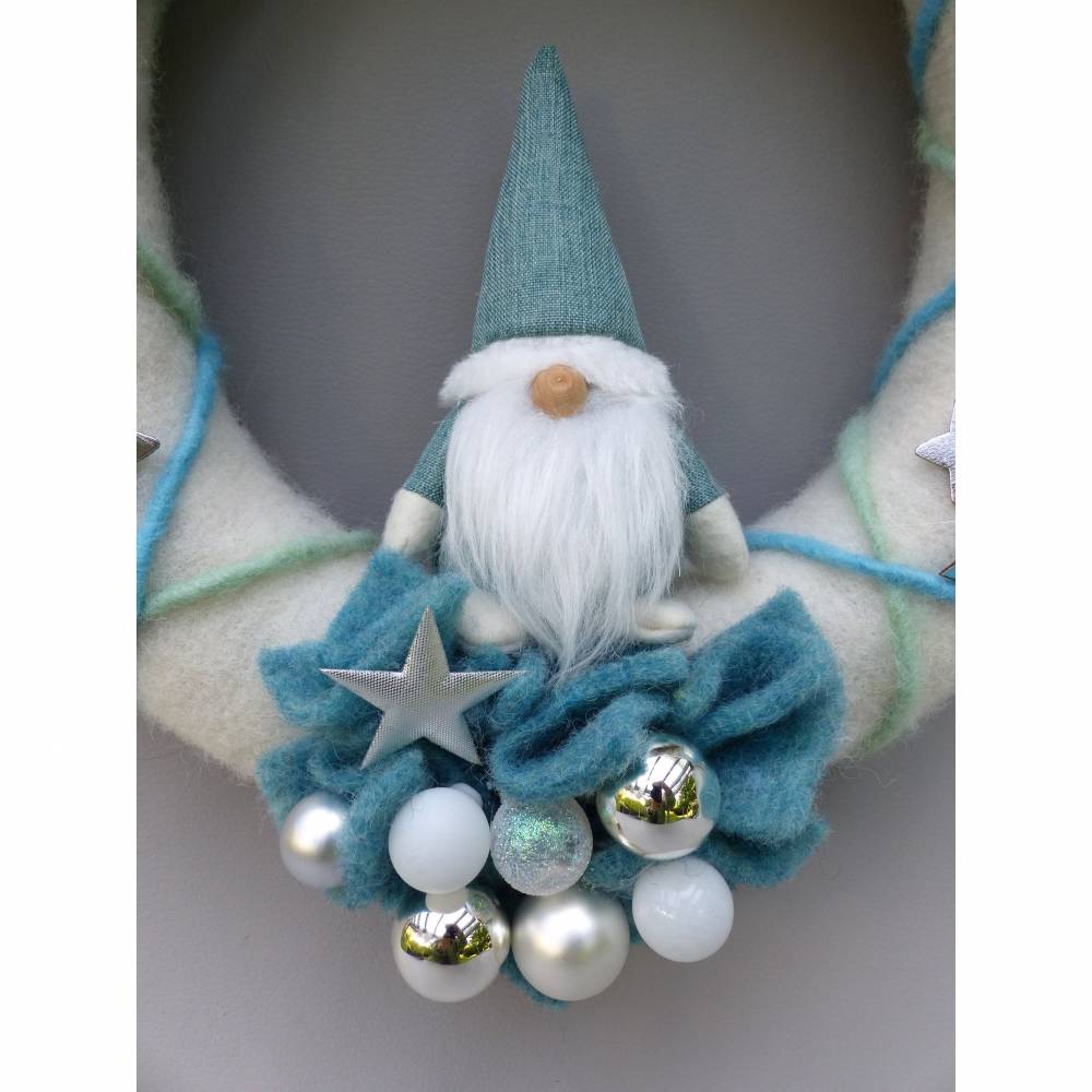 Türkranz aus Filz, Winterkranz, Deko-Kranz für den Winter, Adventskranz mit Wichtel Bild 9